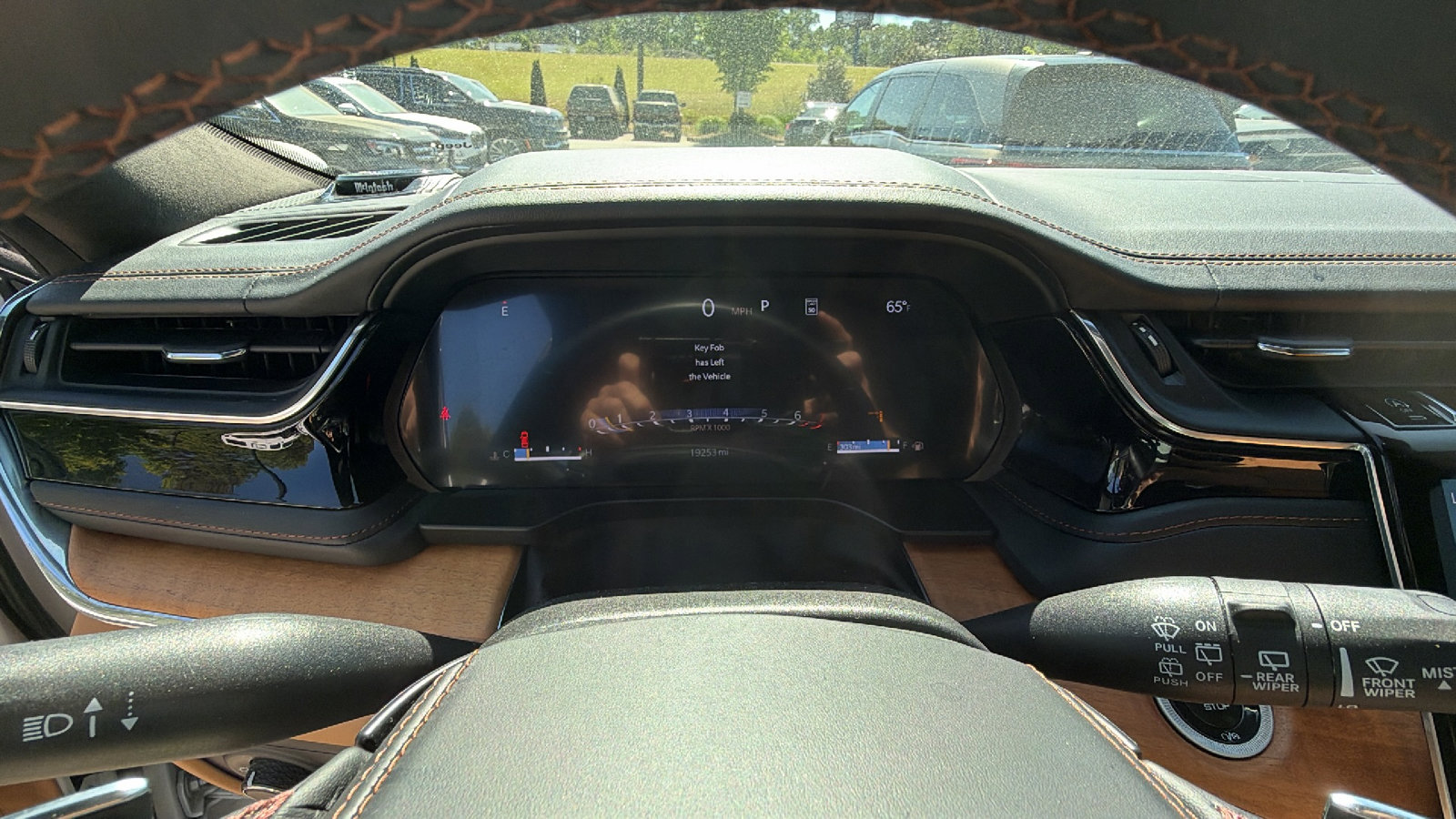 Used 2024 Jeep Grand Cherokee Summit AWD/4WD image 28