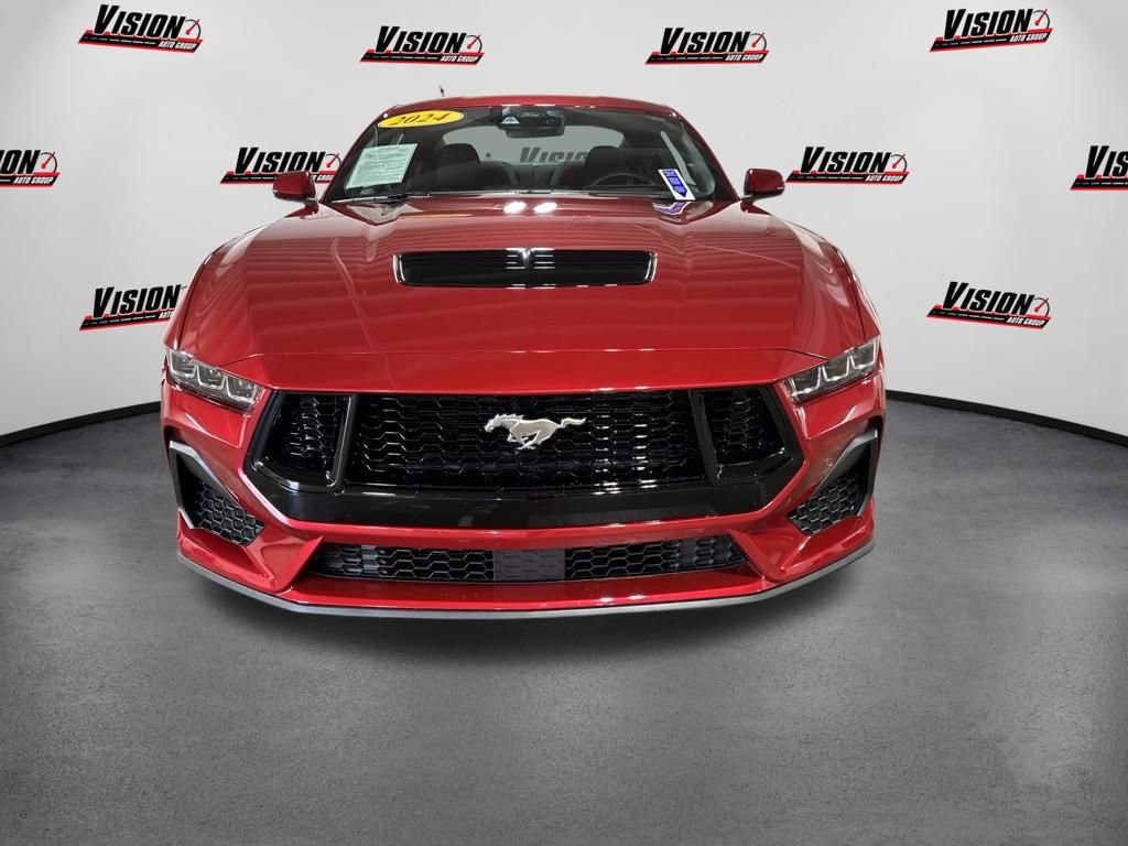 Used 2024 Ford Mustang GT RWD image 2