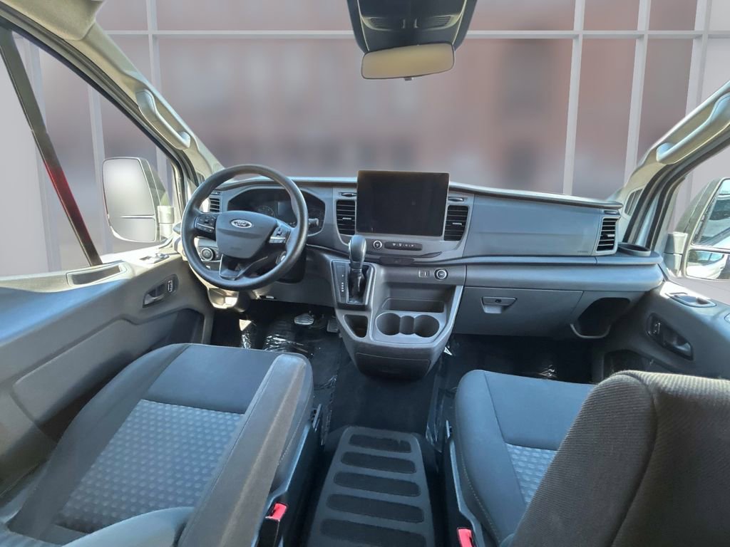 Used 2022 Ford Transit 350 XLT image 18