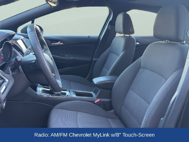 Used 2018 Chevrolet Cruze LT w/ Sun And Sound Package FWD image 16