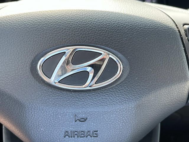 Used 2023 Hyundai Kona SEL image 32