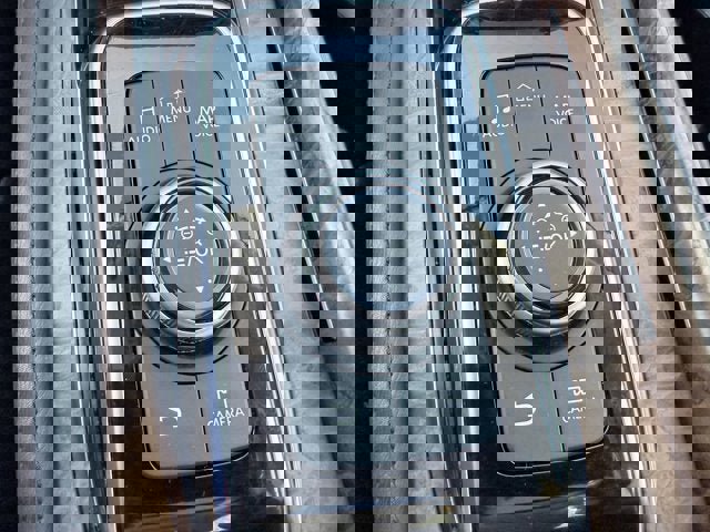 Certified 2024 Nissan Armada SL image 20