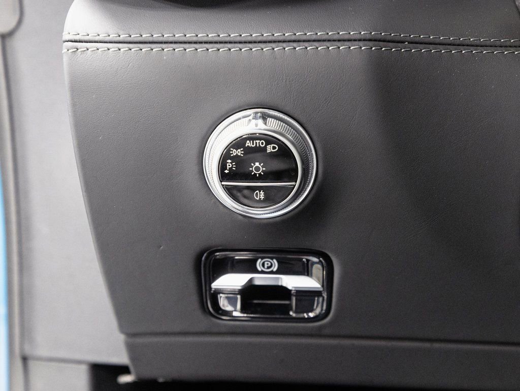 Certified 2023 Mercedes-Benz SL 63 AMG 4MATIC w/ Driver Assistance Package image 11