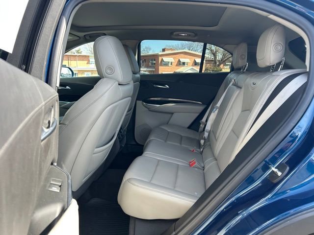 Used 2019 Cadillac XT4 Premium Luxury image 11