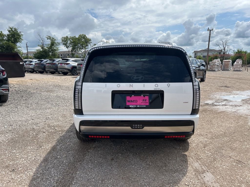 New 2026 Hyundai Ioniq 9 Calligraphy image 4