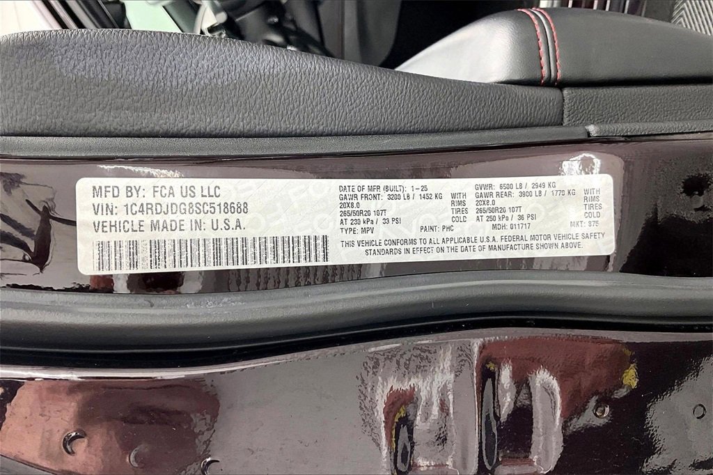 Used 2025 Dodge Durango GT image 36