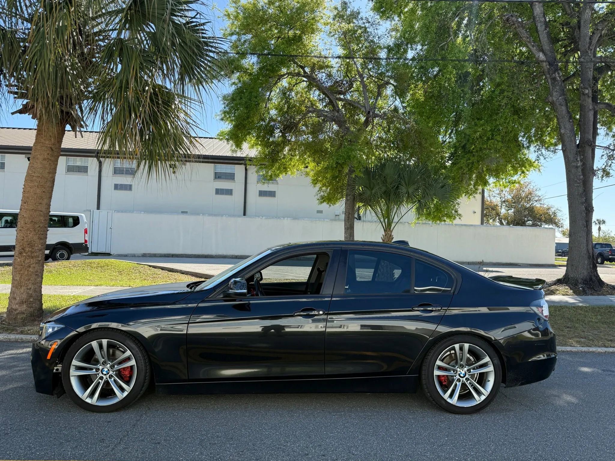 Used 2014 BMW 328i xDrive 328i xDrive Sedan 4D image 5