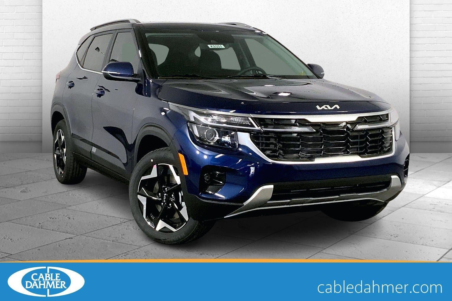 New 2026 Kia Seltos EX w/ EX Sunroof Package AWD/4WD image 1