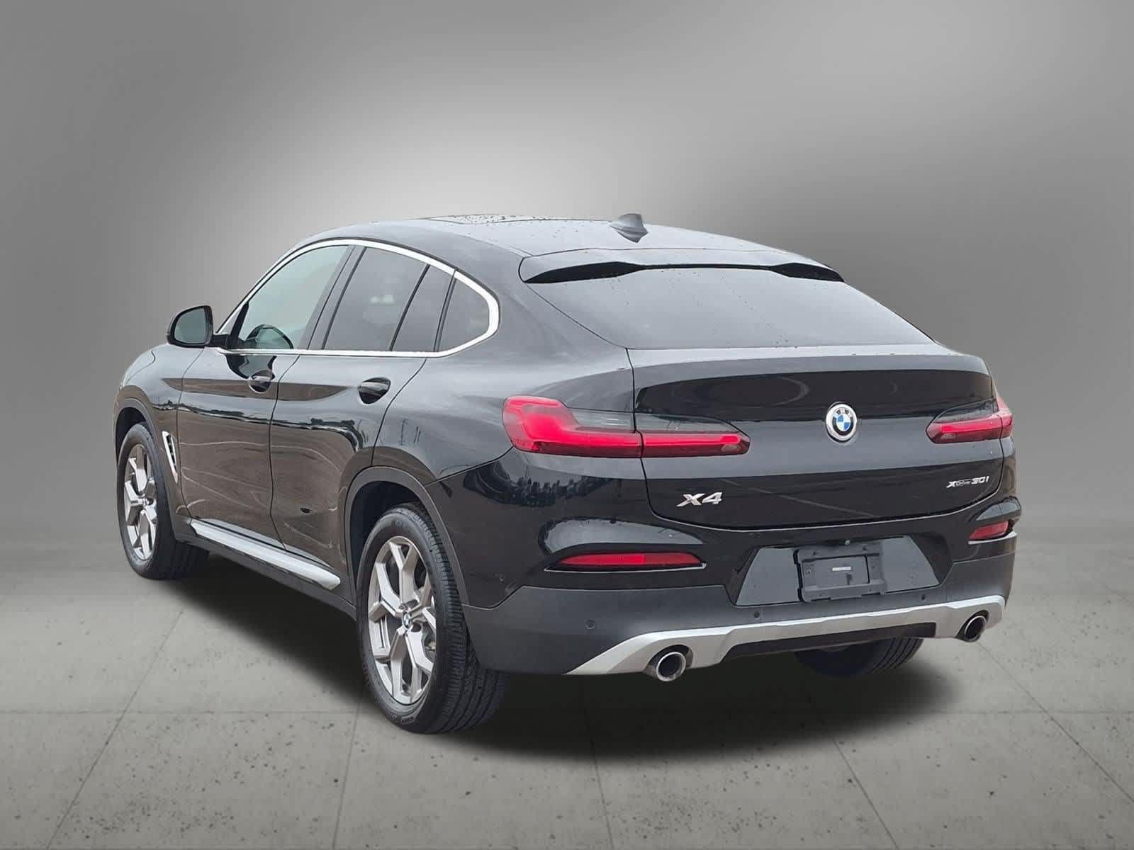 Used 2021 BMW X4 xDrive30i w/ Premium Package AWD/4WD image 4