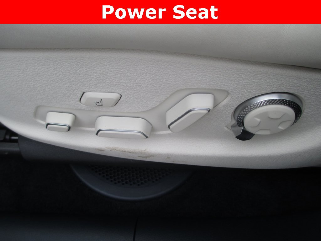 Used 2025 Genesis GV80 3.5T Prestige image 25