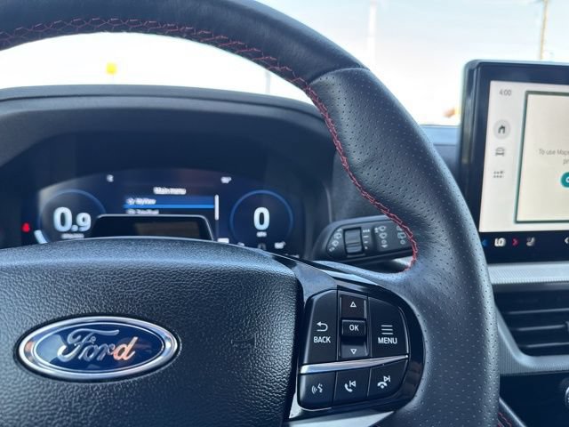Used 2025 Ford Explorer ST-Line w/ ST-Line Street Pack AWD/4WD image 14