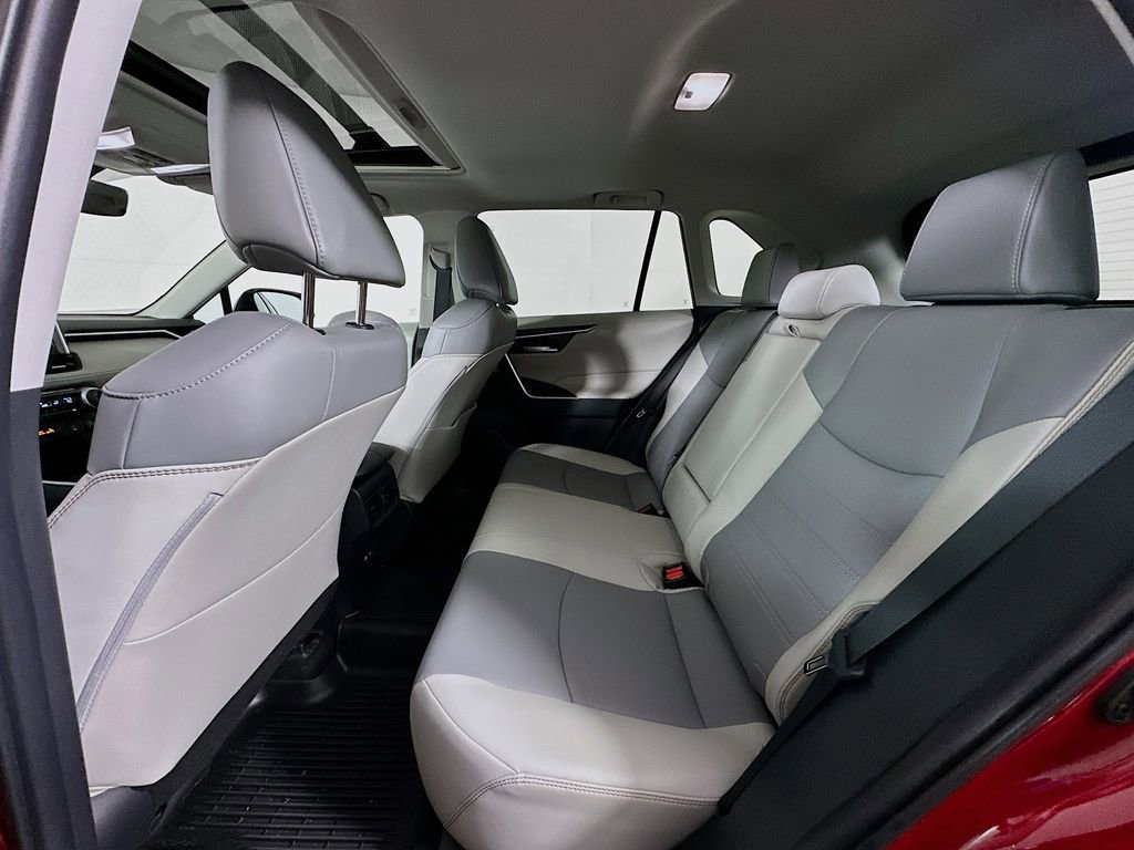 Used 2025 Toyota RAV4 XLE Premium w/ Weather Package FWD image 17