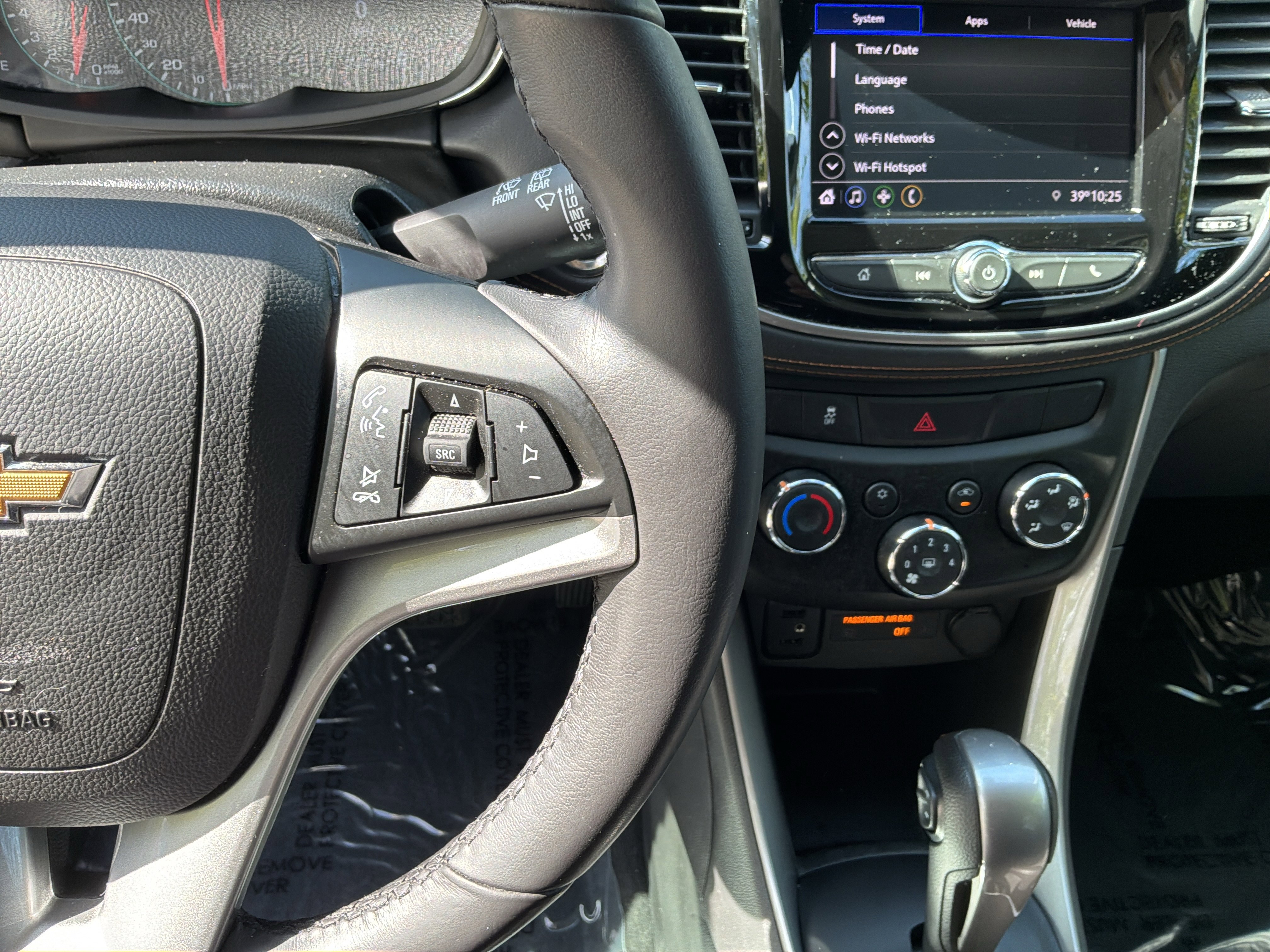 Used 2021 Chevrolet Trax LT w/ Driver Confidence Package image 20