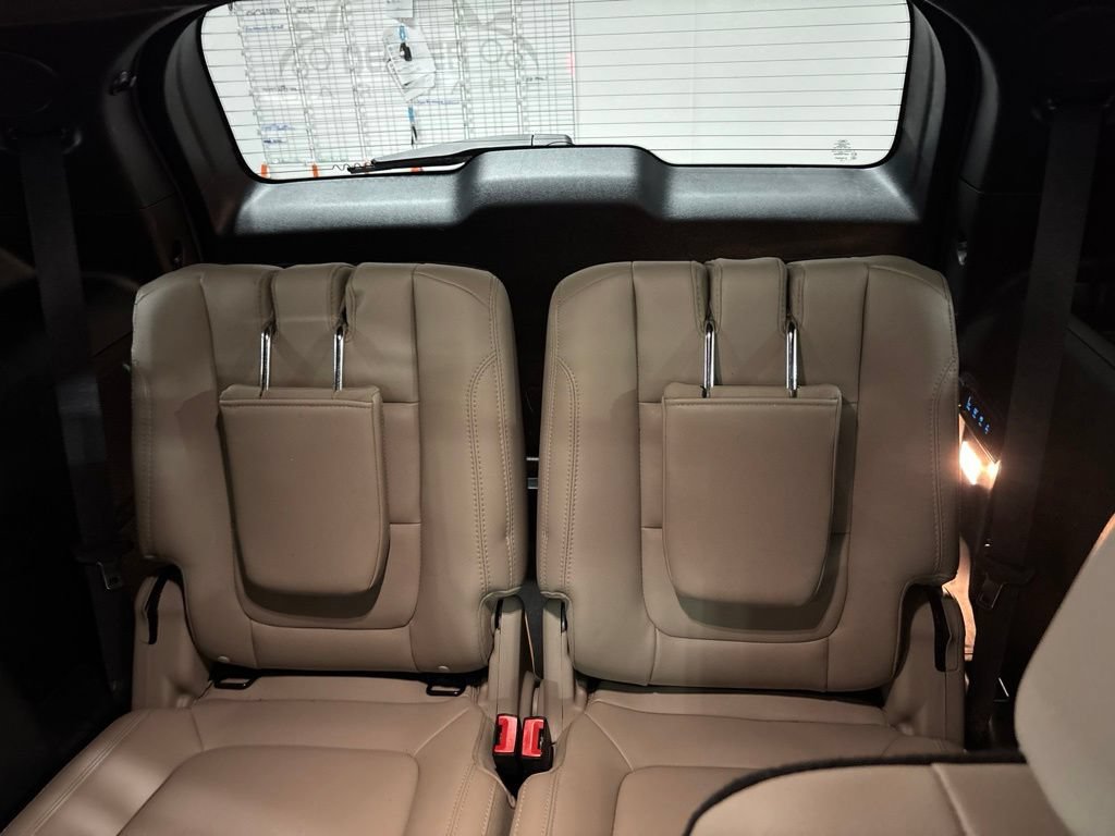 Used 2019 Ford Explorer Limited w/ Ford Safe & Smart Package AWD/4WD image 28