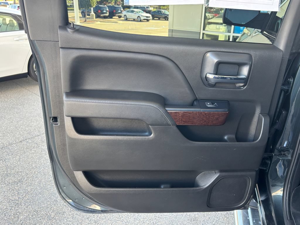 Used 2018 GMC Sierra 1500 SLT AWD/4WD image 28