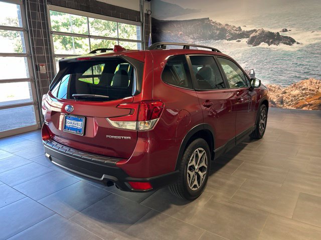 Used 2023 Subaru Forester Premium AWD/4WD image 39