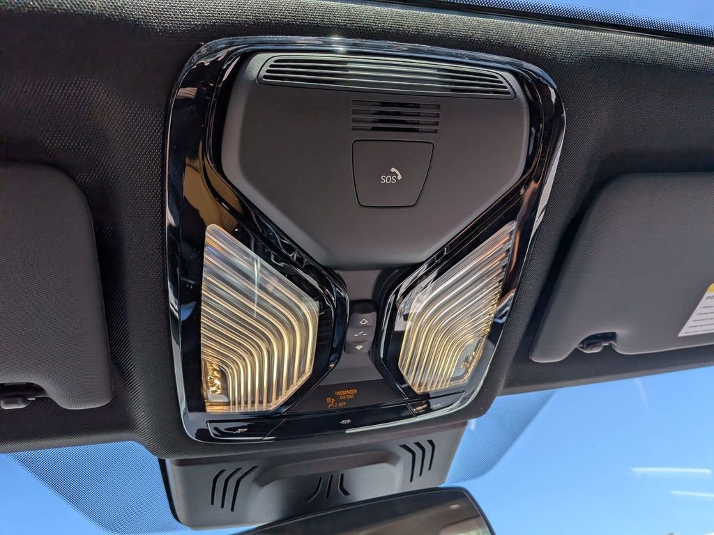 New 2026 BMW 330i xDrive Sedan AWD/4WD image 15