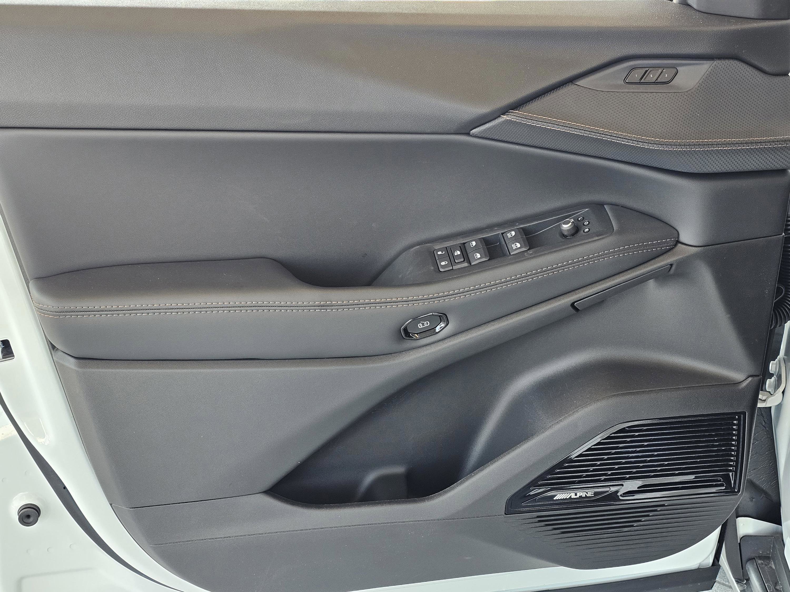 New 2026 Jeep Cherokee Overland image 14