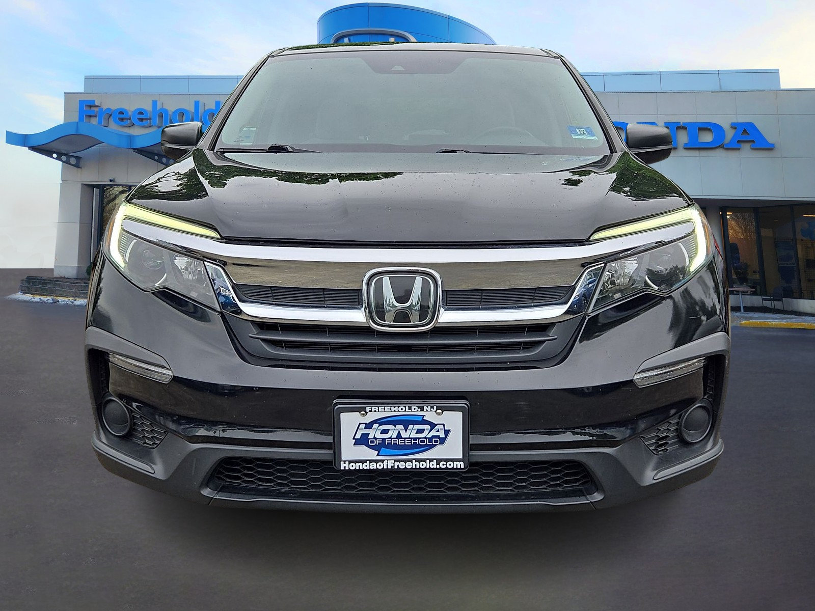 Used 2019 Honda Pilot LX image 2