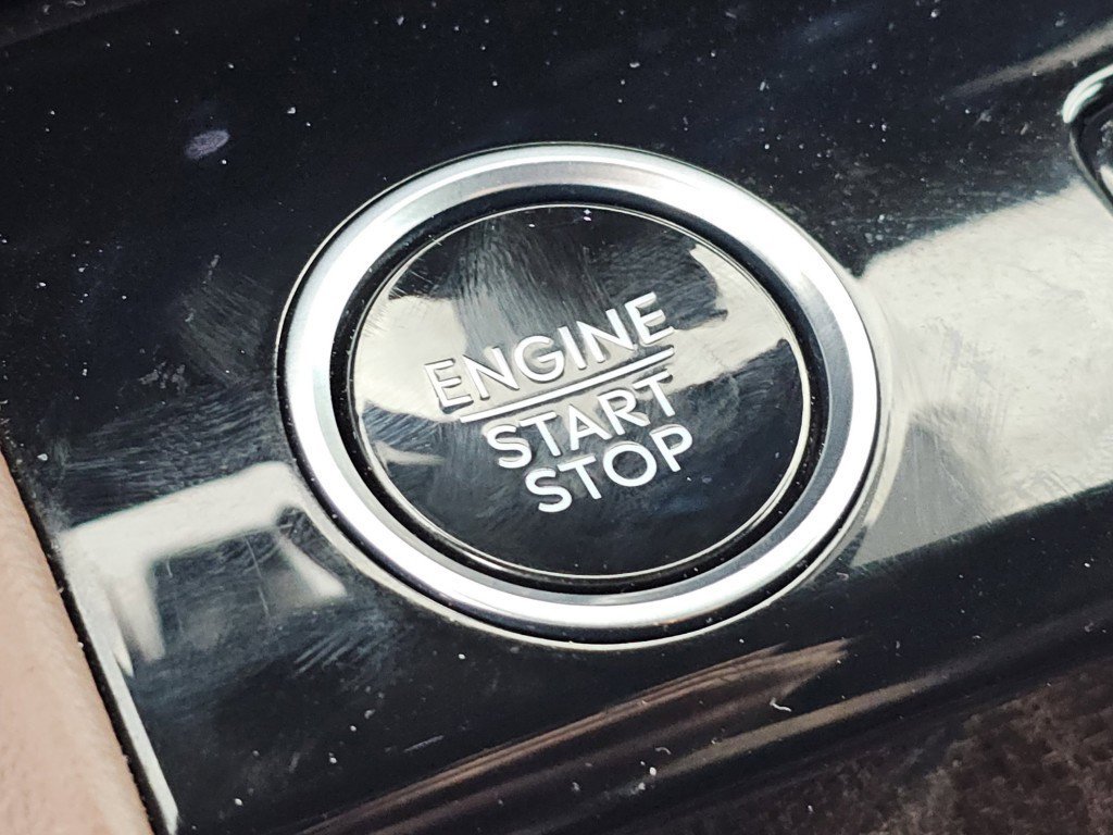 Used 2025 Lincoln Navigator Reserve image 18