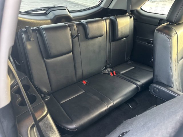 Used 2019 Toyota Highlander XLE image 41