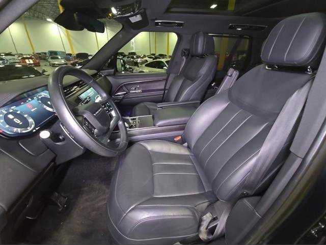 Used 2023 Land Rover Range Rover SE AWD/4WD image 4