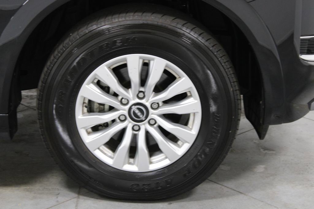 Used 2024 Nissan Armada SV image 12