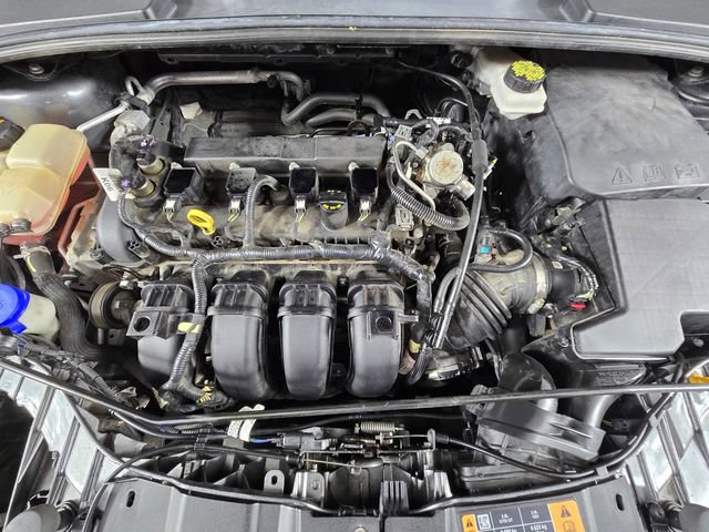 Used 2018 Ford Focus SE FWD image 34
