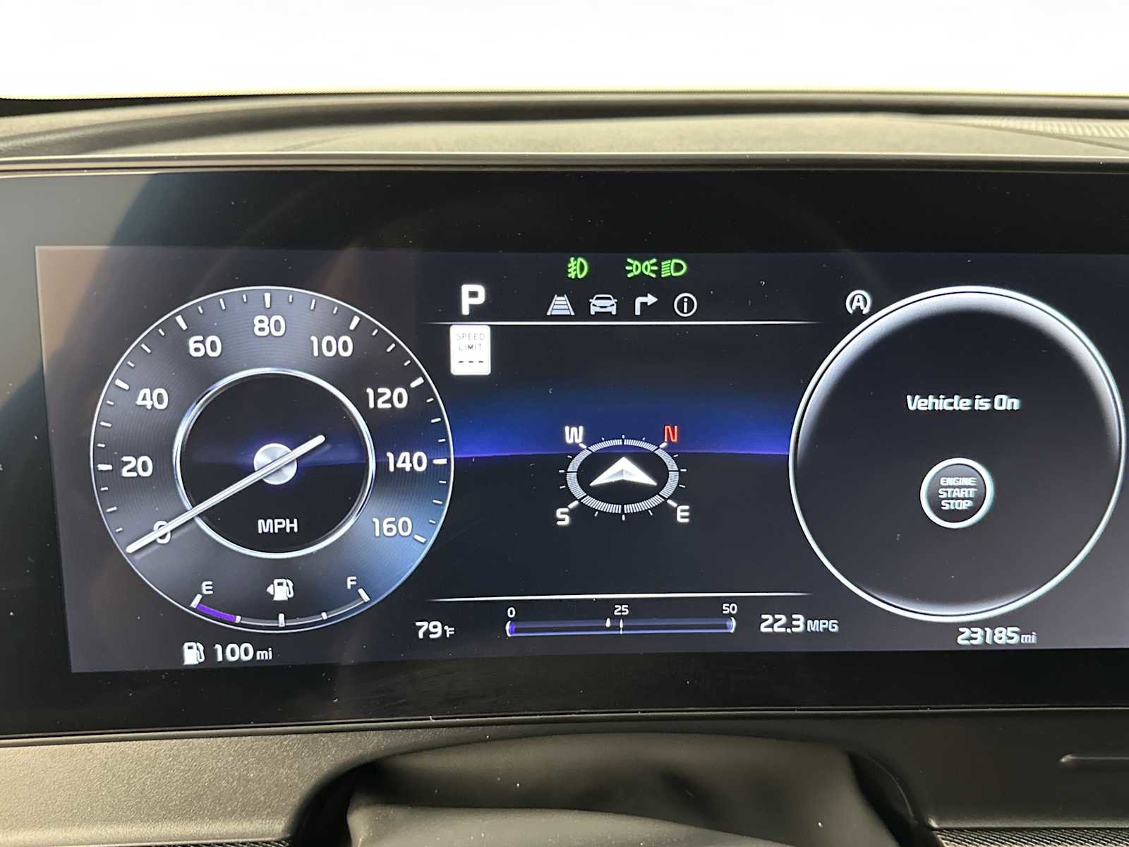 Used 2025 Kia Sportage SX image 17