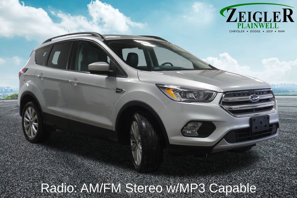 Used 2019 Ford Escape SEL image 4
