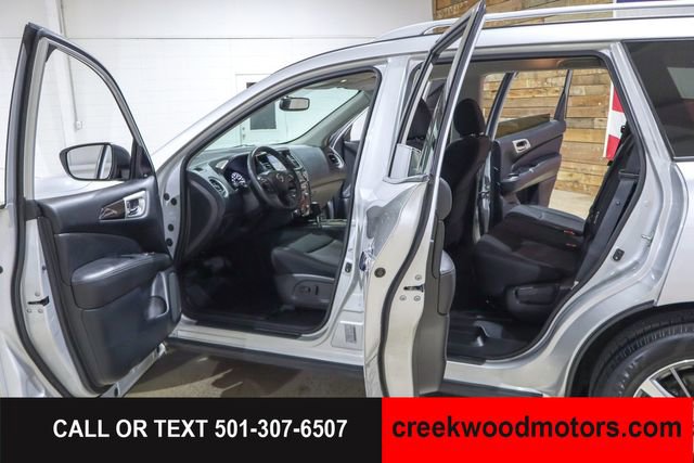 Used 2020 Nissan Pathfinder SV FWD image 36