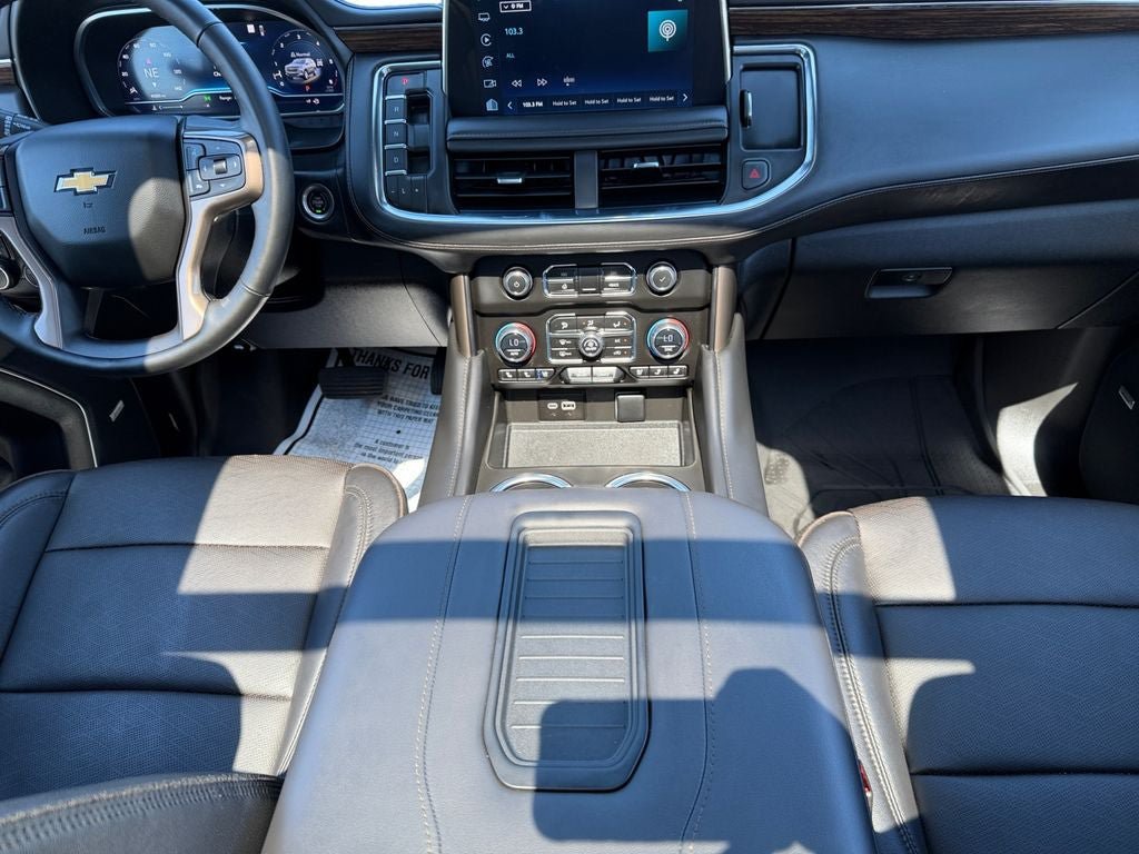 Used 2023 Chevrolet Tahoe High Country w/ Premium Package 2 AWD/4WD image 12