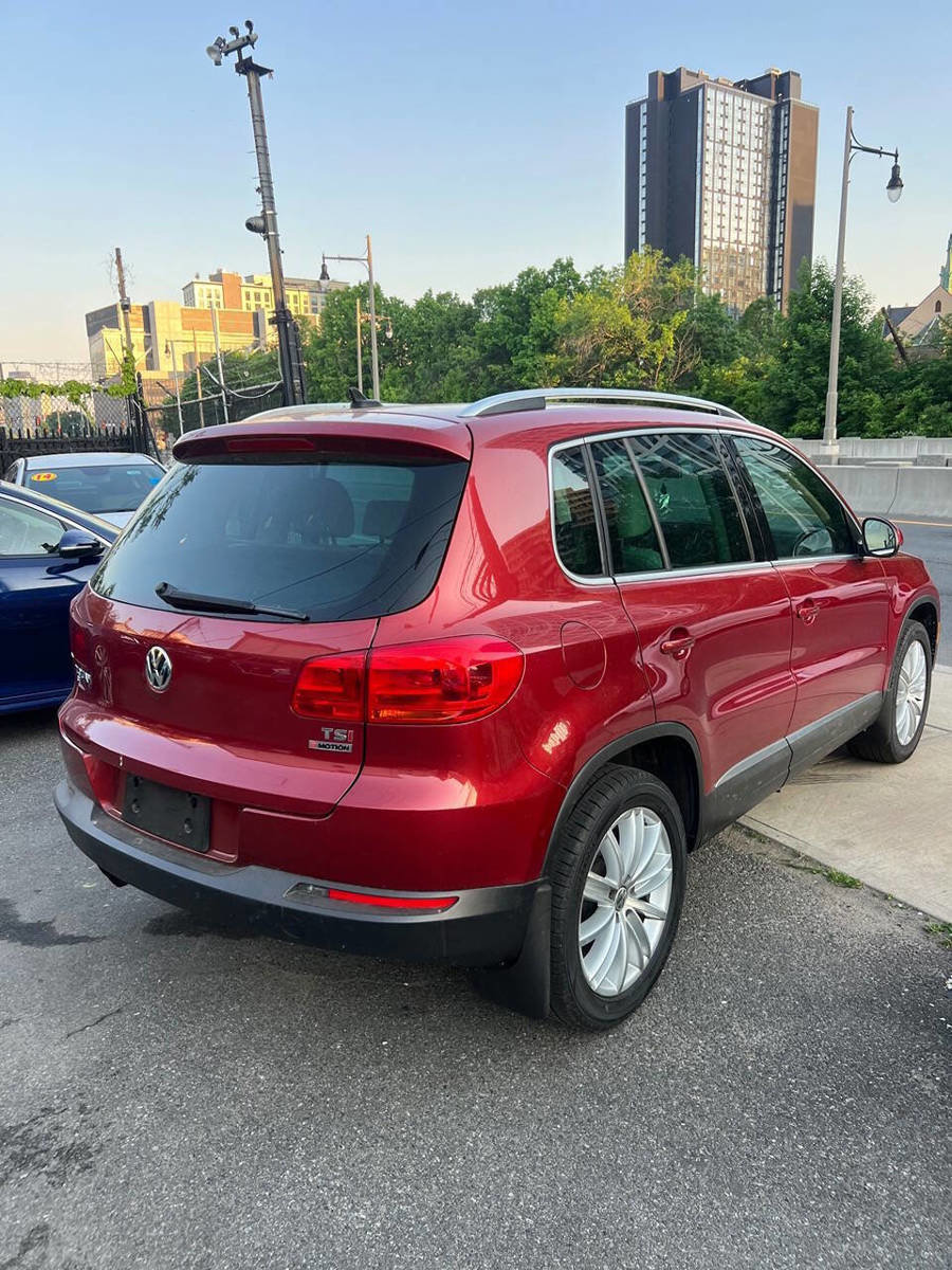 Used 2016 Volkswagen Tiguan SE AWD/4WD image 5