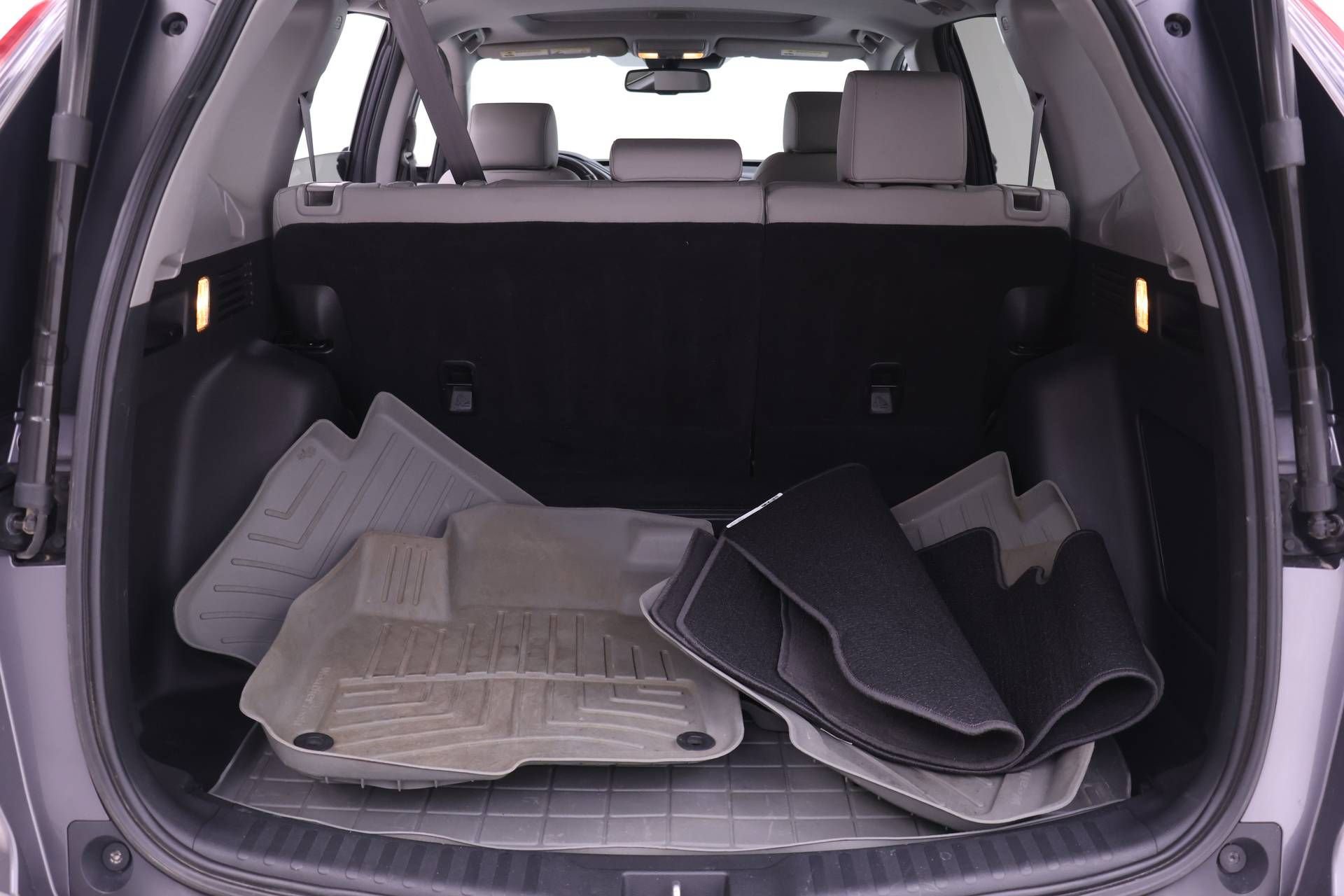 Used 2021 Honda CR-V Touring image 14
