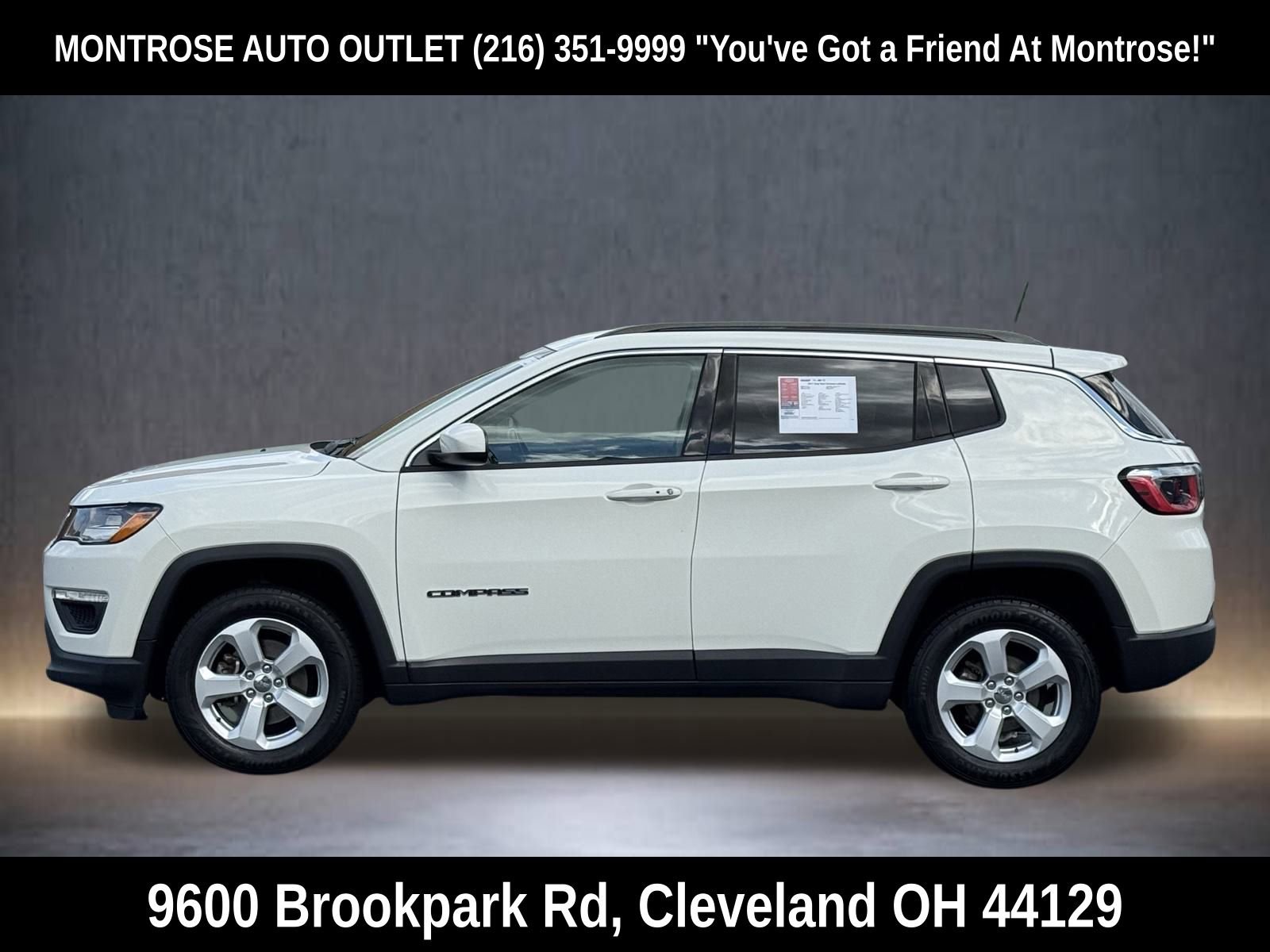 Used 2017 Jeep Compass Latitude w/ Popular Equipment Group image 4