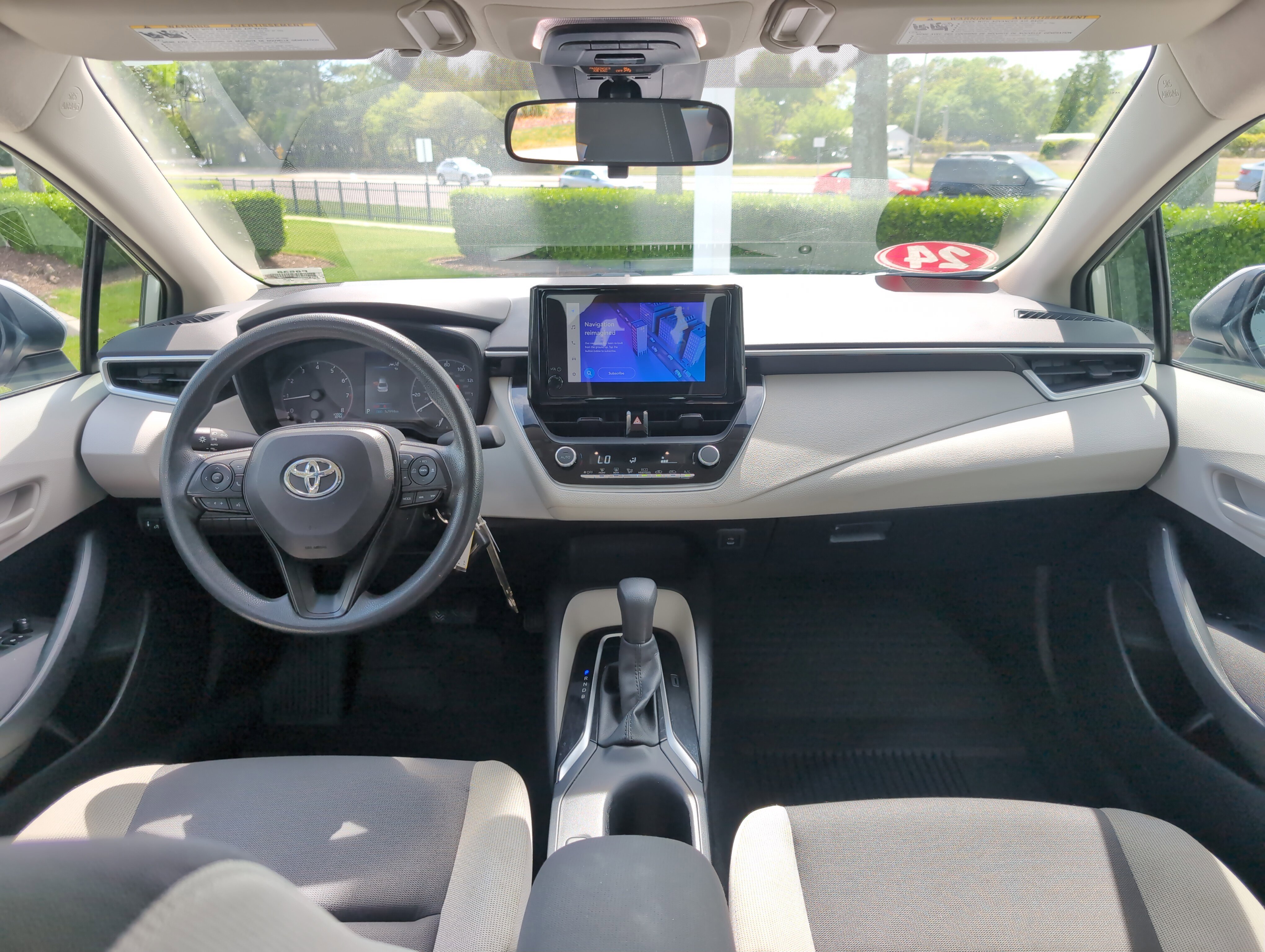 Certified 2024 Toyota Corolla LE FWD image 27
