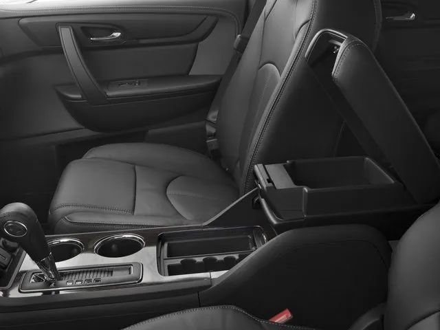 Used 2017 Chevrolet Traverse LT image 18