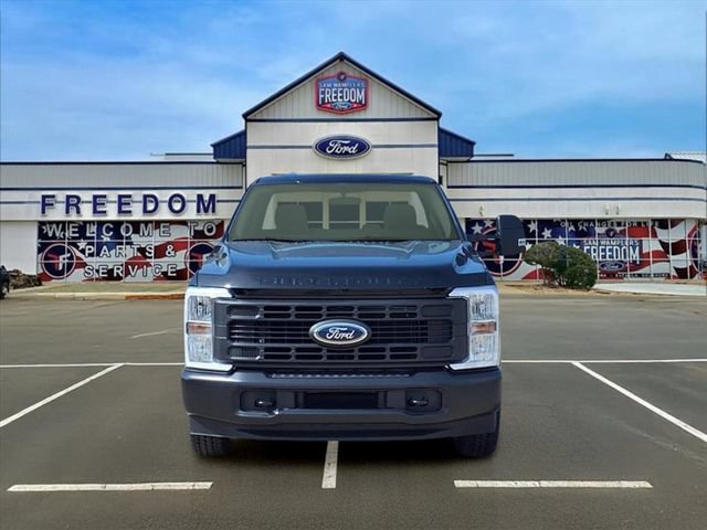 New 2025 Ford F250 XL w/ 360-Degree Camera Package RWD image 2