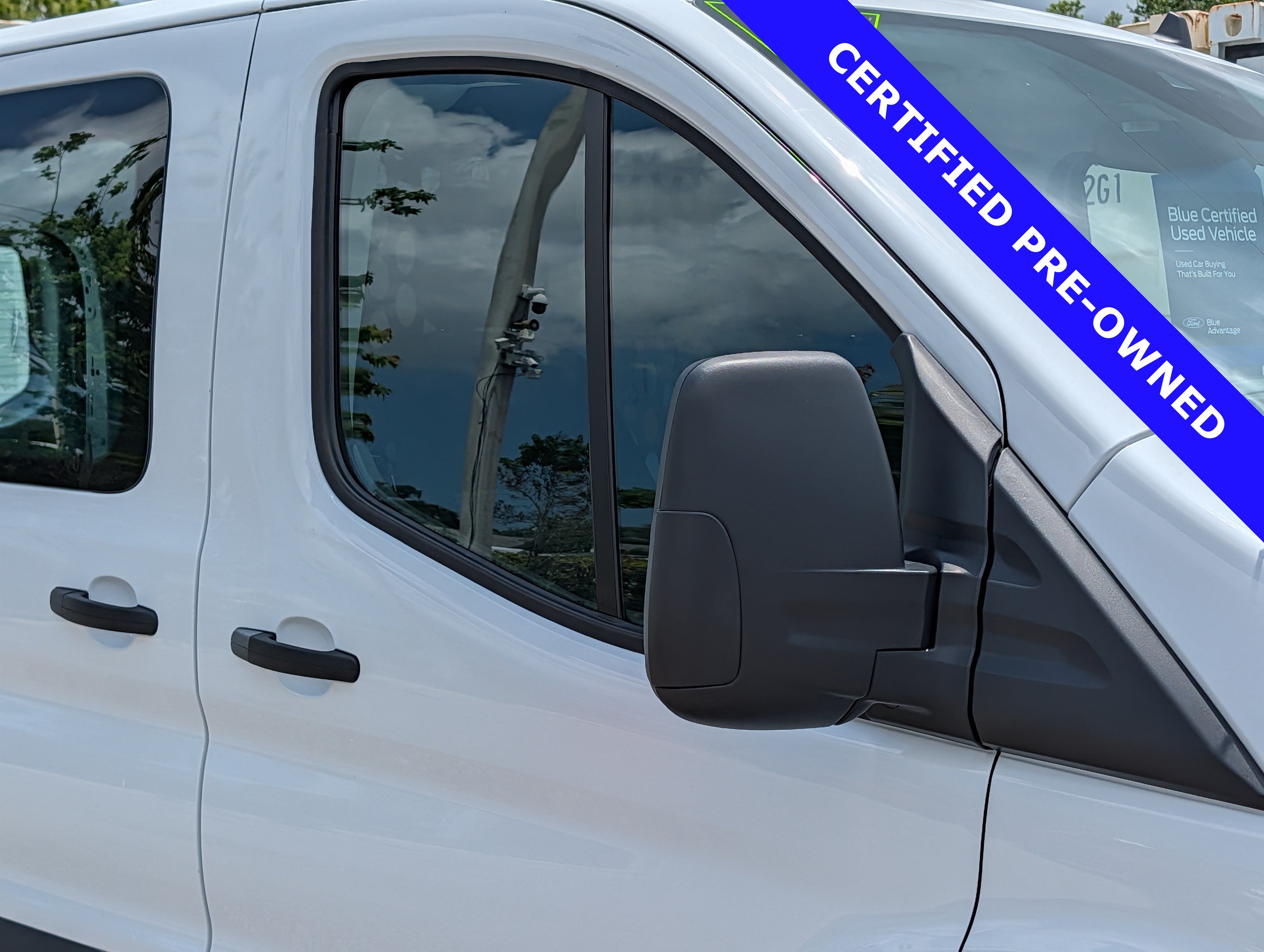 Certified 2025 Ford Transit 250 Low Roof w/ Exterior Upgrade Package RWD image 10