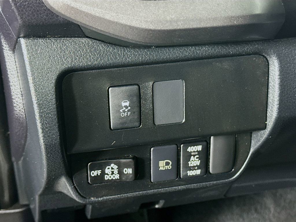 Certified 2021 Toyota Tacoma TRD Off-Road image 10