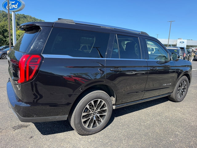 Certified 2025 Ford Expedition Platinum AWD/4WD image 8