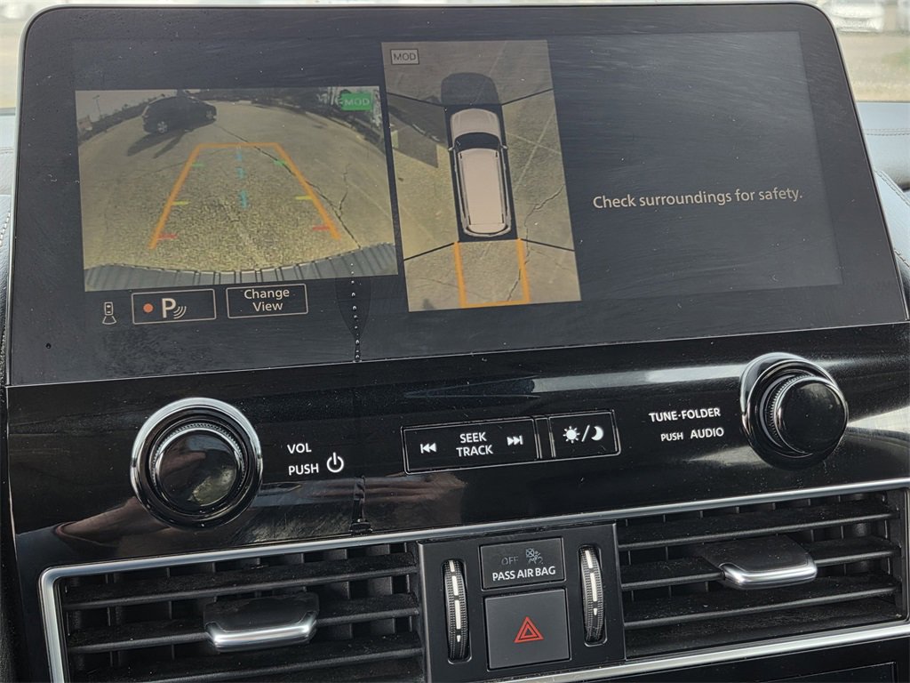 Used 2023 Nissan Armada Platinum w/ Captain's Chairs Package image 11