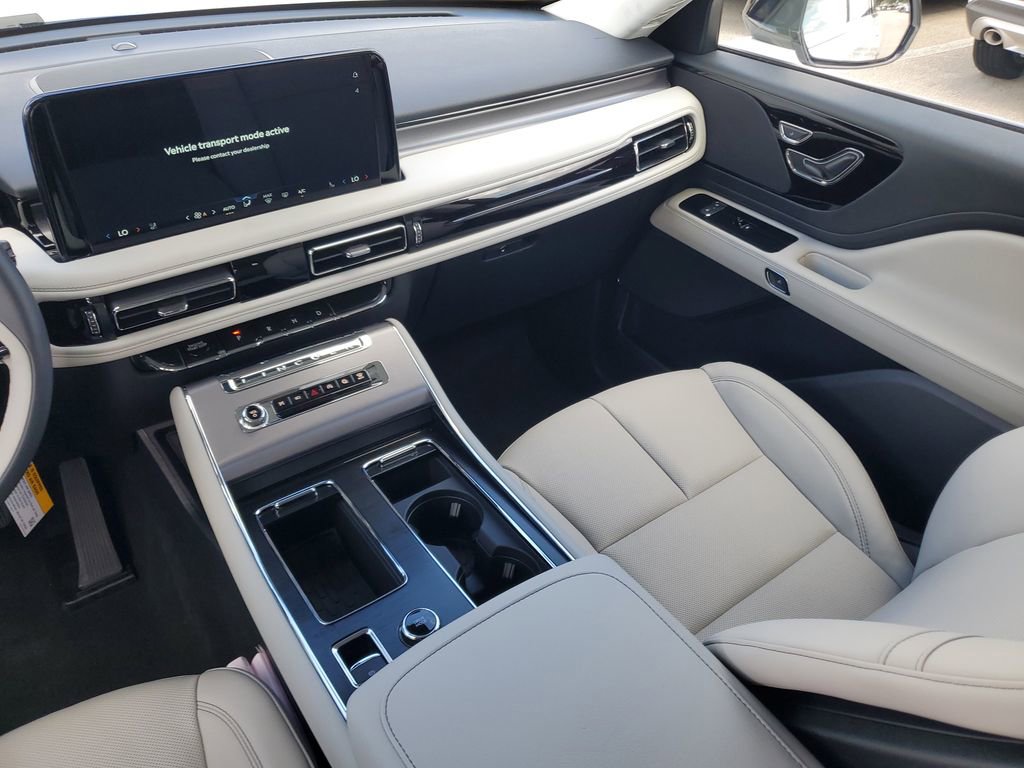 New 2026 Lincoln Aviator 2WD image 18