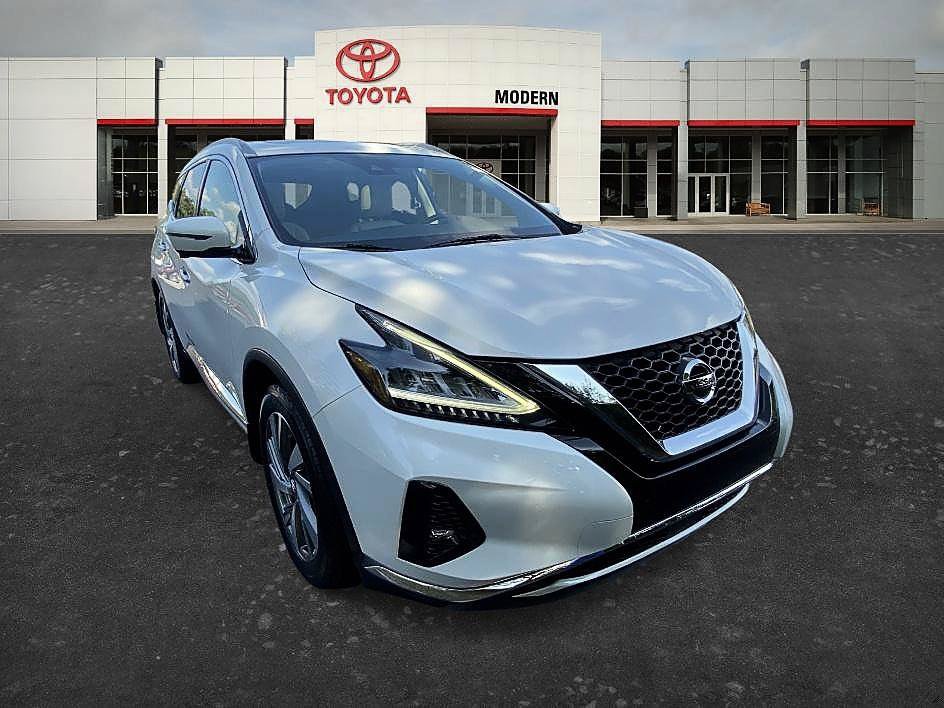 Used 2019 Nissan Murano SL w/ SL Technology Package FWD image 3