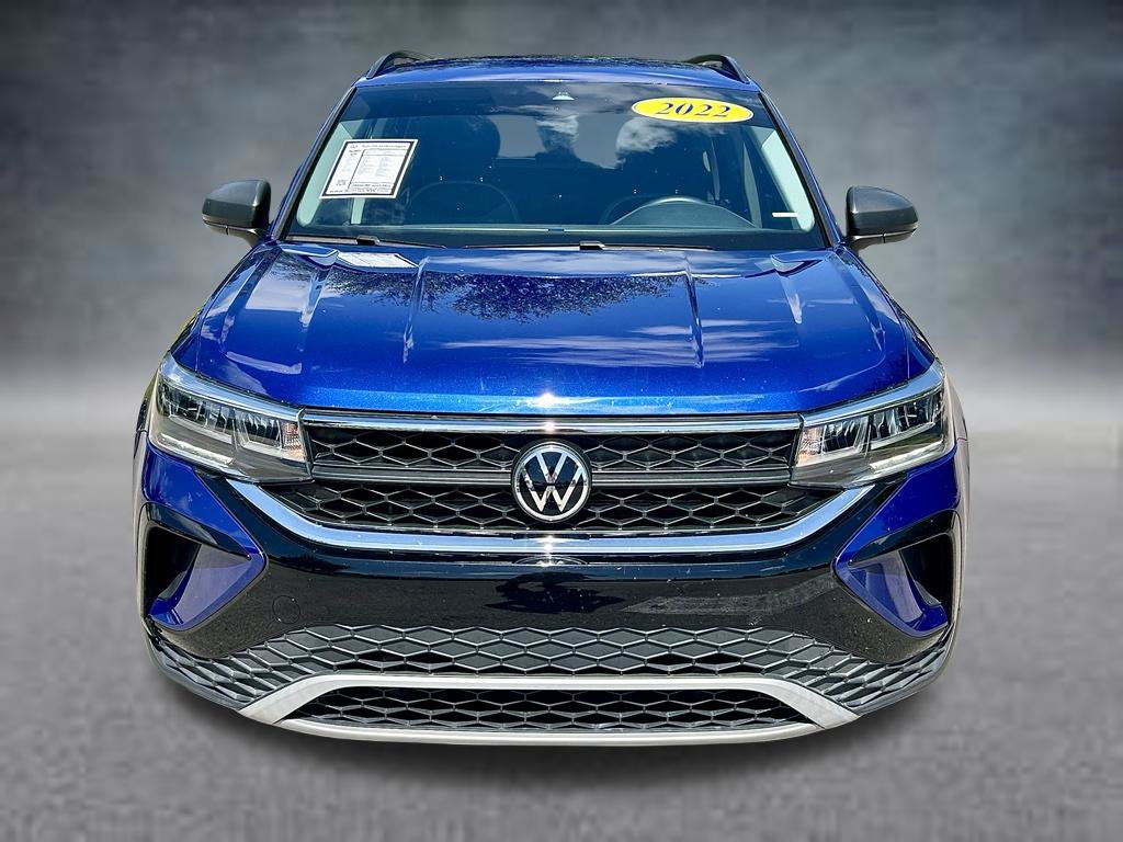 Used 2022 Volkswagen Taos S FWD image 2