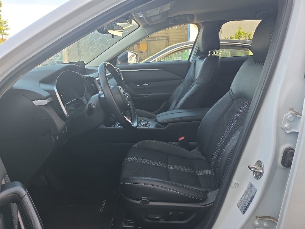 Used 2025 MAZDA CX-50 AWD 2.5 S w/ Preferred Package image 3