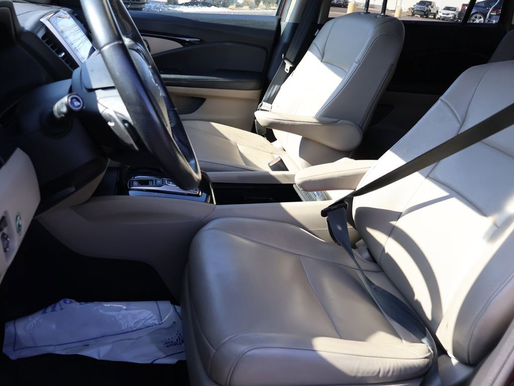 Used 2018 Honda Pilot Touring image 45