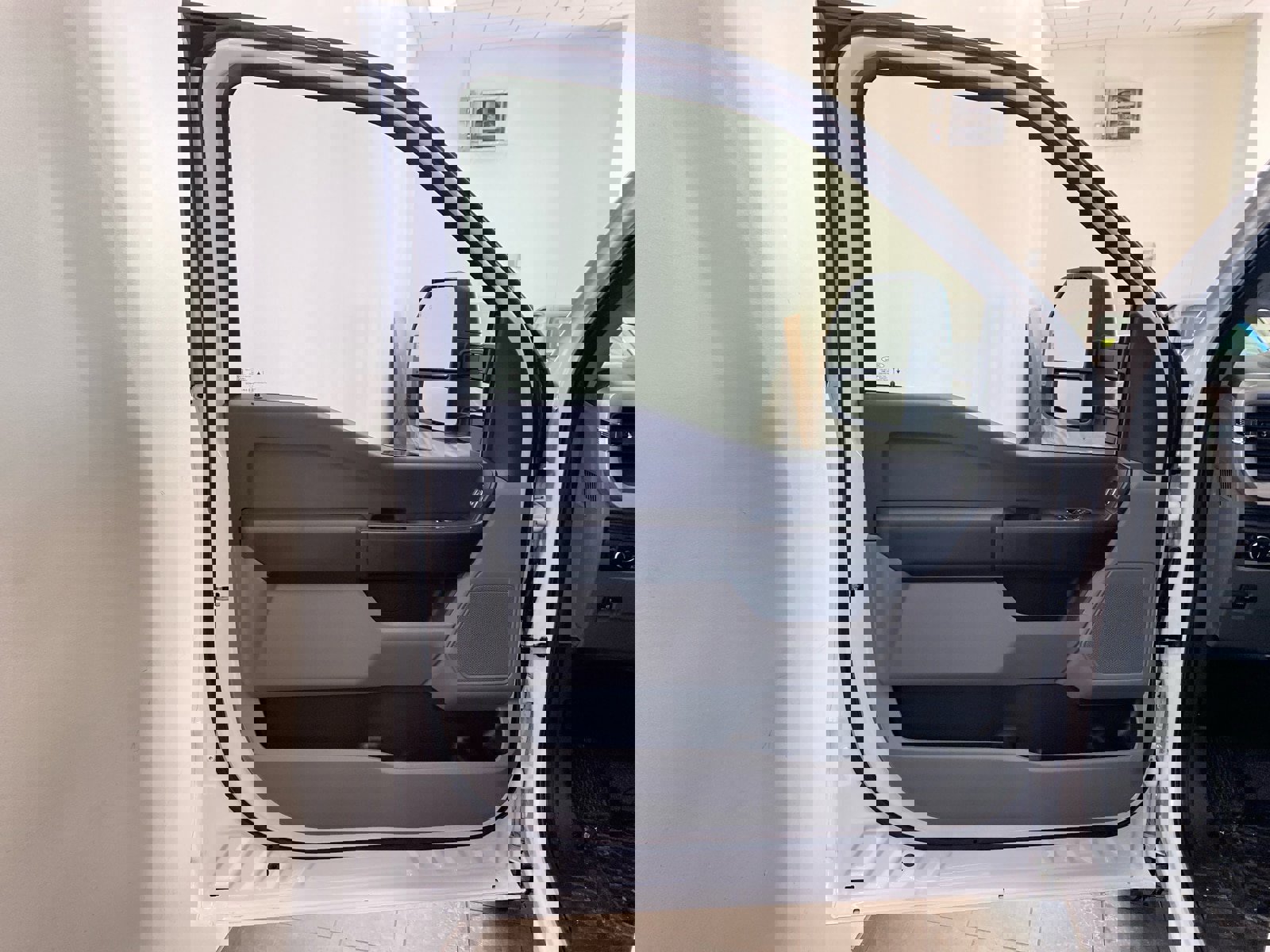 New 2026 Ford F250 XL w/ XL Chrome Package image 9