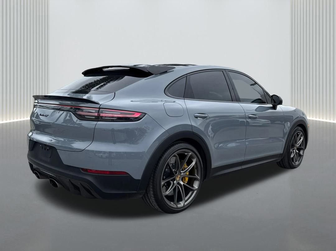 Used 2022 Porsche Cayenne Turbo GT image 4