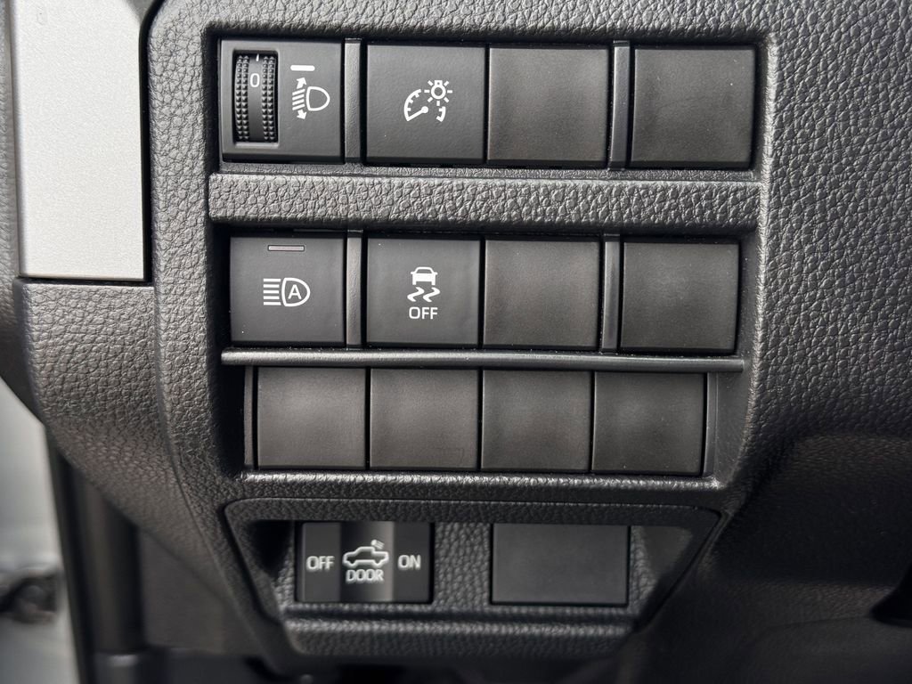 Used 2024 Toyota Tacoma TRD Off-Road AWD/4WD image 22